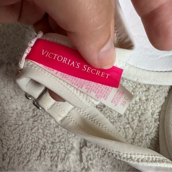 Victoria's Secret | White and Yellow Floral Beaded Bikini Top | Size 36C - Picture 7 of 8